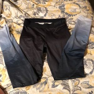 Women’s Nike Pro leggings